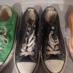 Basic black converse size 8
